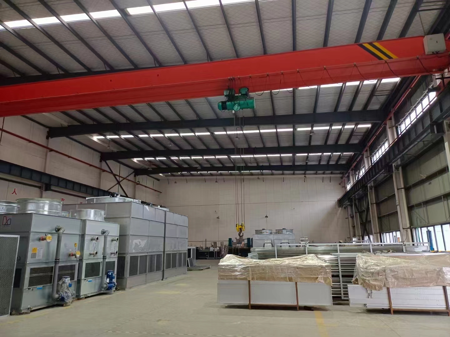 <a href=http://m.wholetang.com/product/bishi/ target=_blank class=infotextkey>閉式冷卻塔</a>噪聲控制